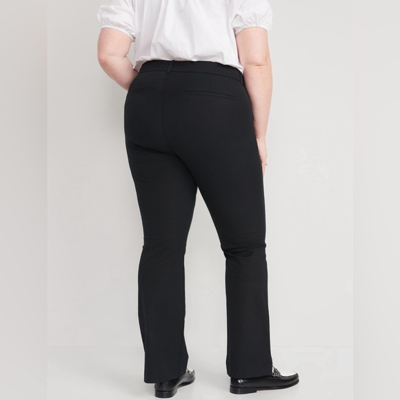 NWT! Black High-Waisted Pixie Flare Pants - Multiple Sizes💙 - Picture 8 of 10